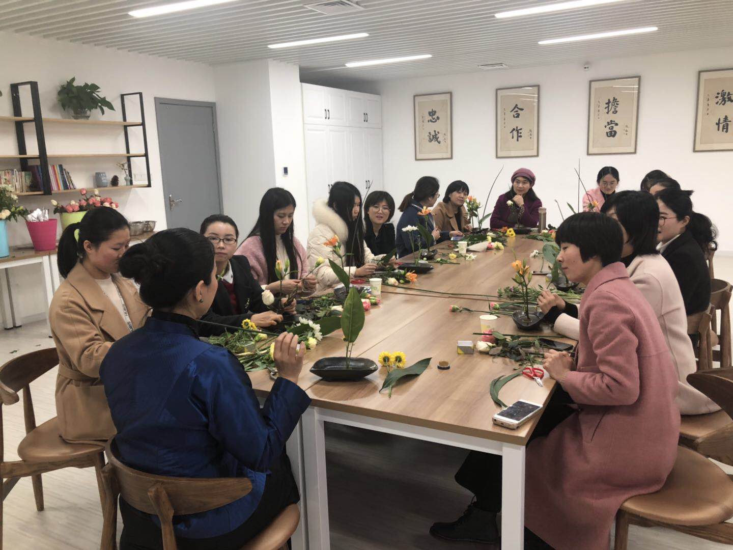  三八节插花活动